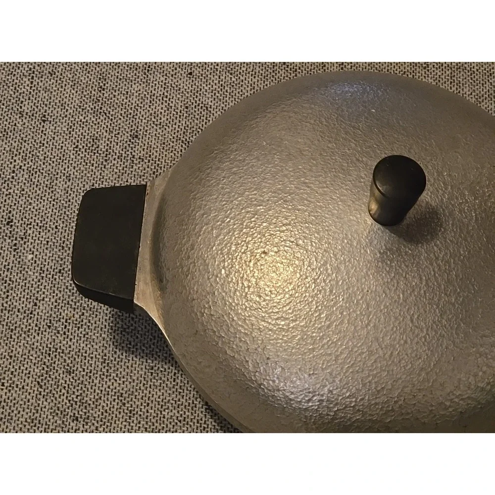 Vintage Club Aluminum Hammercraft 1.5 QT Hammered Pot Pan with Lid MCM